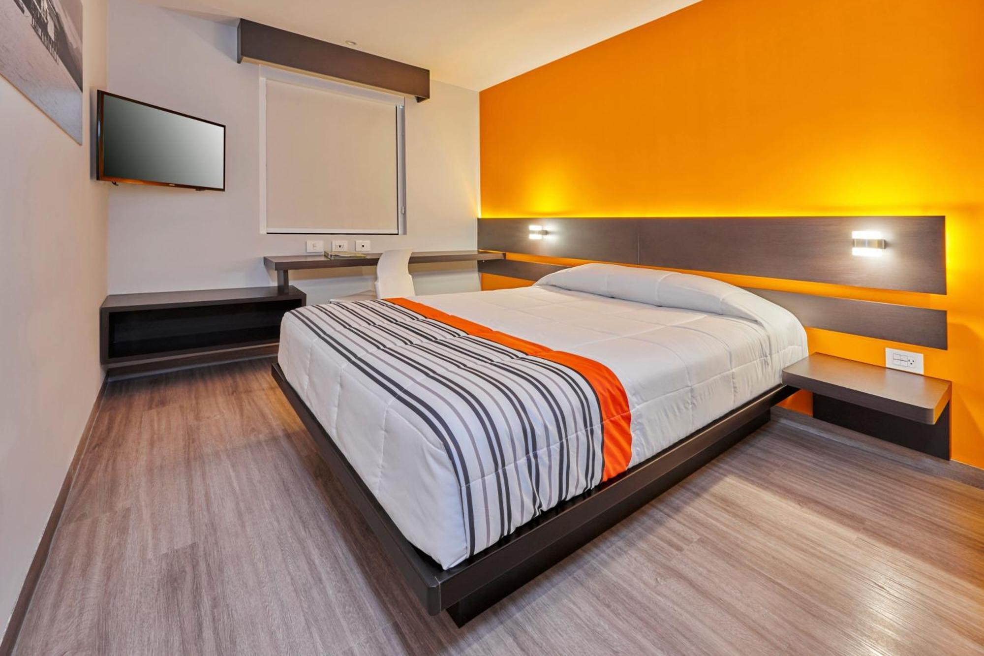 City Express Junior By Marriott San Luis Potosi Carranza Exterior photo